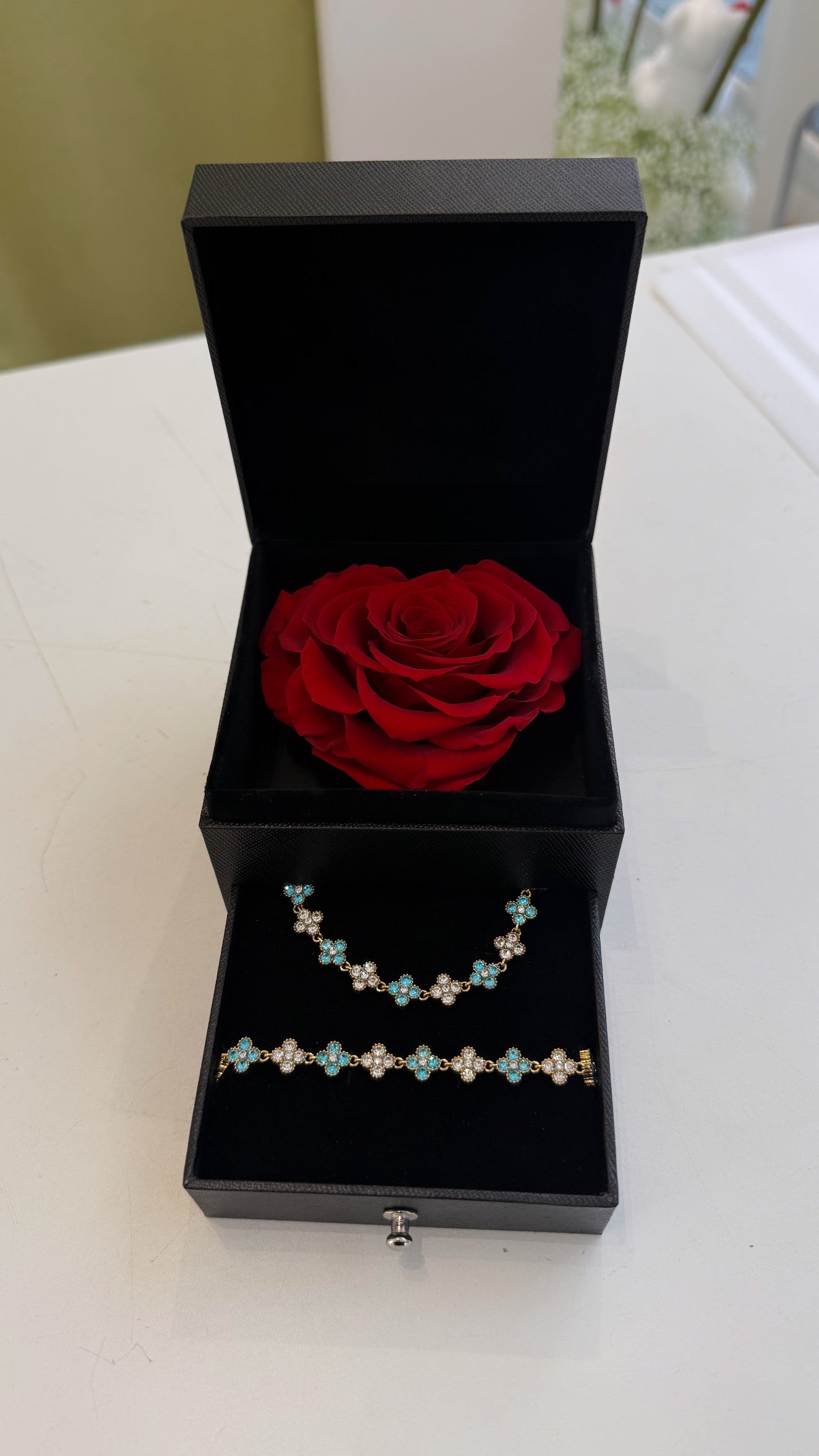 Rose Immortelle Bijoux